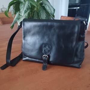 Patricia Nash Mili Handbag.